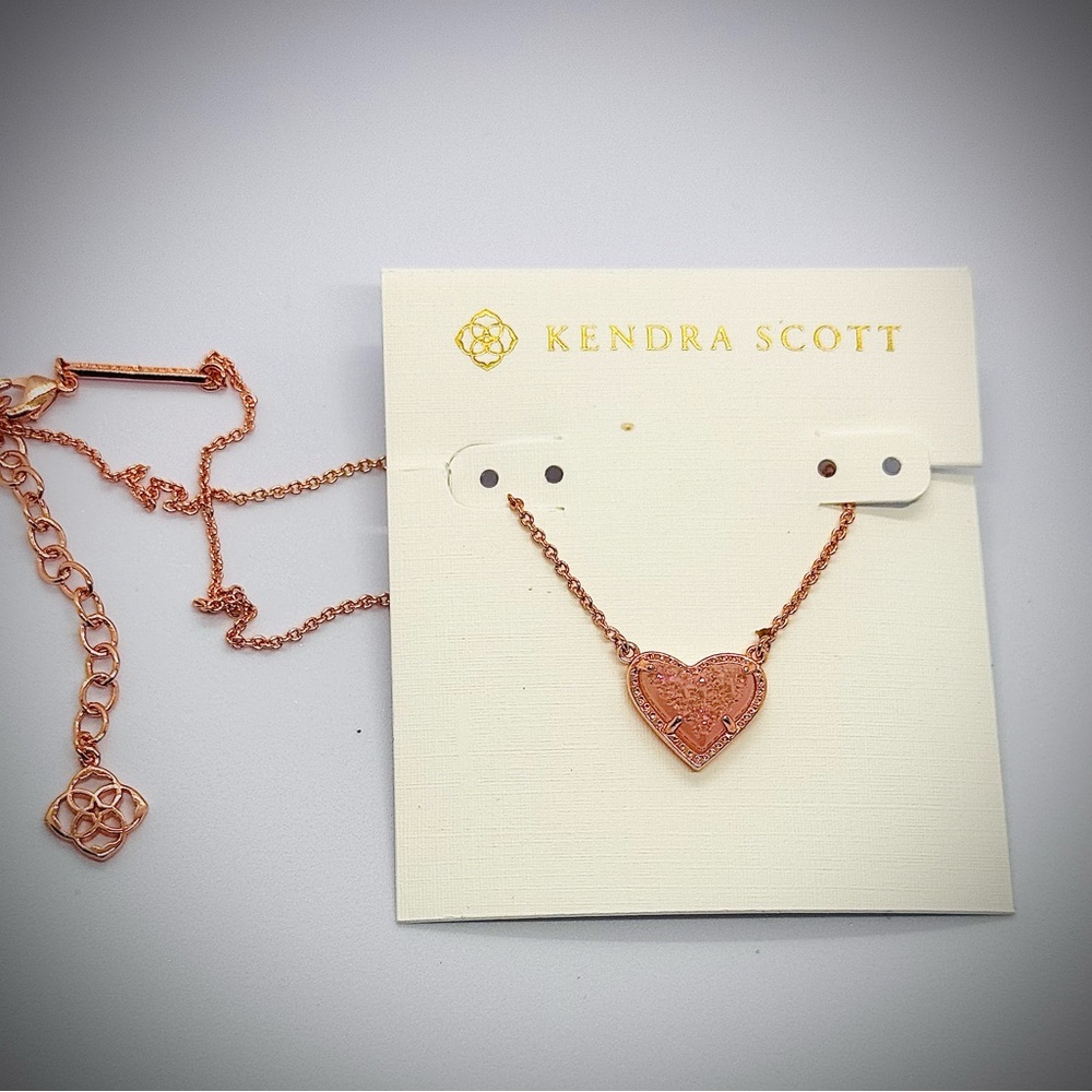 Kendra Scott Rose Gold Heart Pendant Necklace